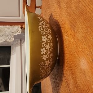 Vintage Pyrex Dish